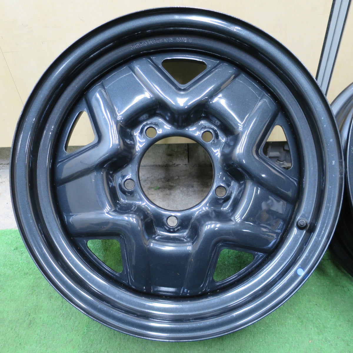 キレイ★スズキ JB64 ジムニー 純正 スチール ホイール 16インチ 16×5.5J PCD139.7/5H★6040602NGホ