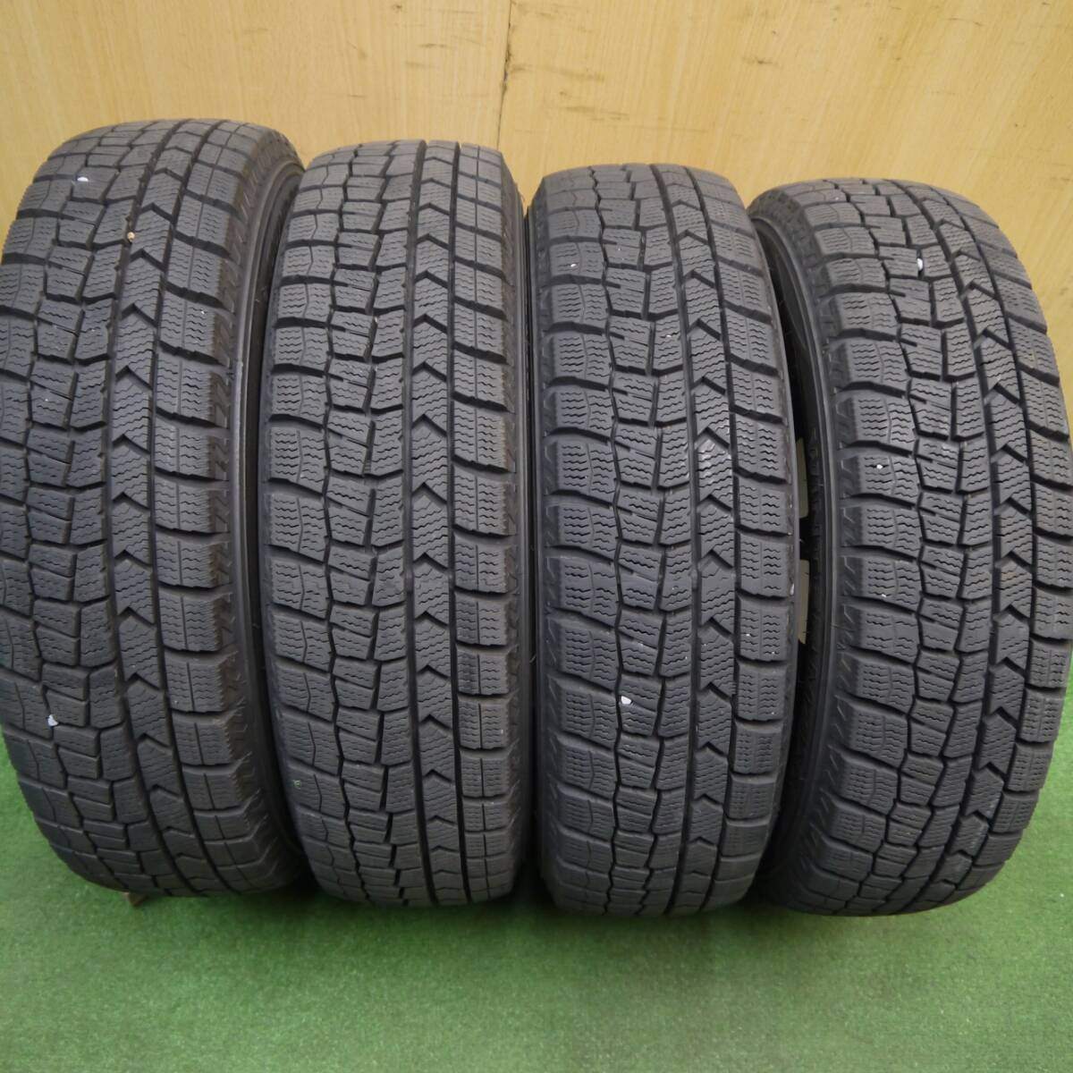 バリ溝！キレイ！9.5分★スタッドレス 155/65R13 ダンロップ ウインターマックス WM02 Exceeder エクシーダー 13インチ PCD100/4H★5031810Hス