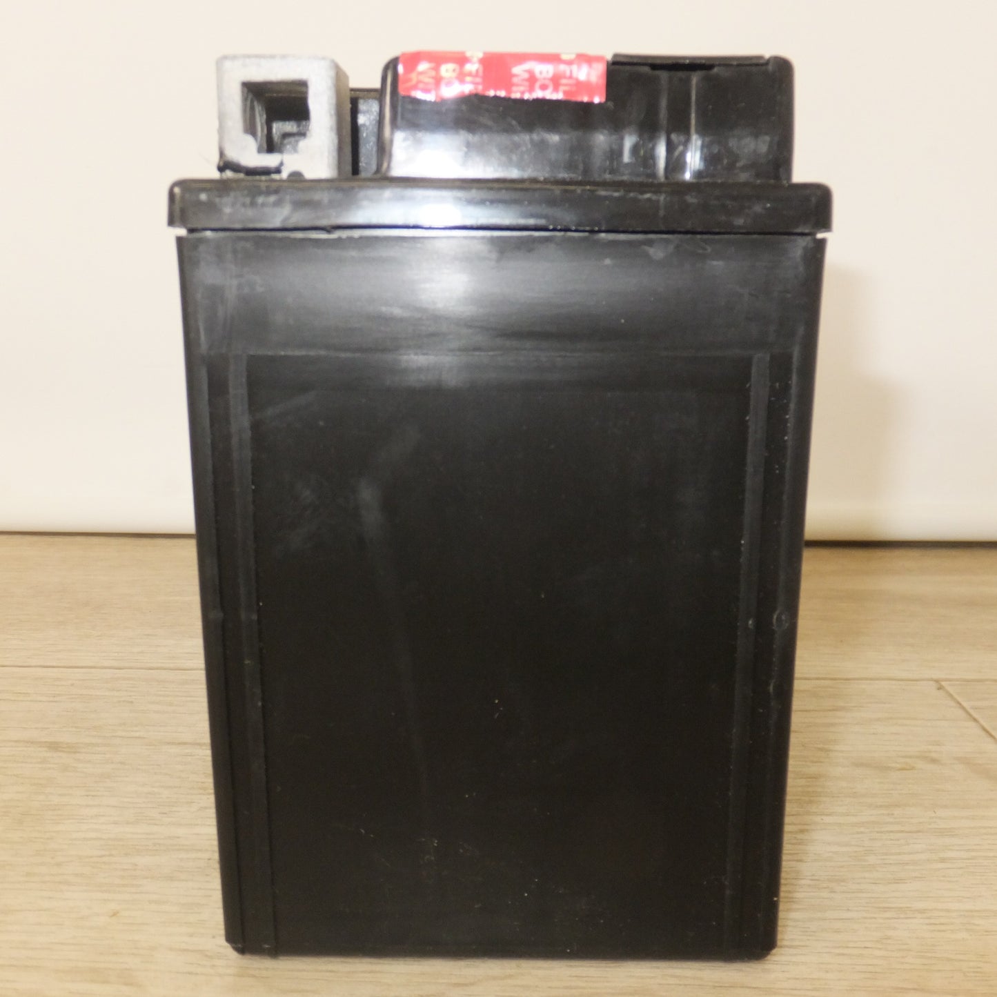 [送料無料] 未使用★VARTA 二輪車用バッテリー YTX12-BS　ホンダ カワサキ ヤマハ　510 012 009 12V 10Ah 90A★