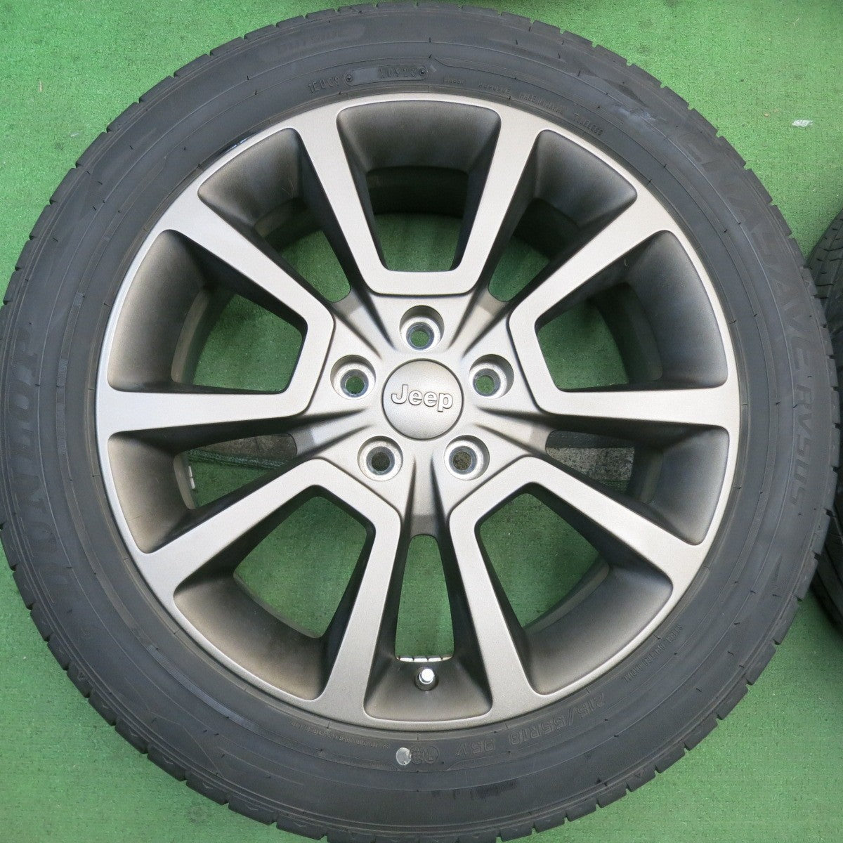 バリ溝！23年！9.5分★ジープ コンパス リミテッド 純正 215/55R18 ダンロップ エナセーブ RV505 18インチ PCD114.3/5H★5100508HAノ