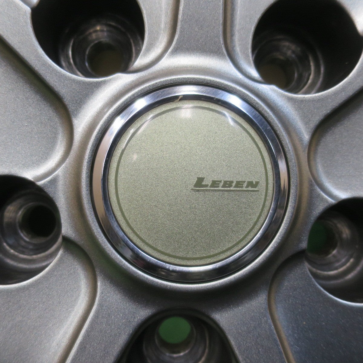 バリ溝！22年！キレイ！9分★スタッドレス 195/65R15 オートバックス ノーストレック N5 LEBEN レーベン 15インチ PCD114.3/5H★6020508イス