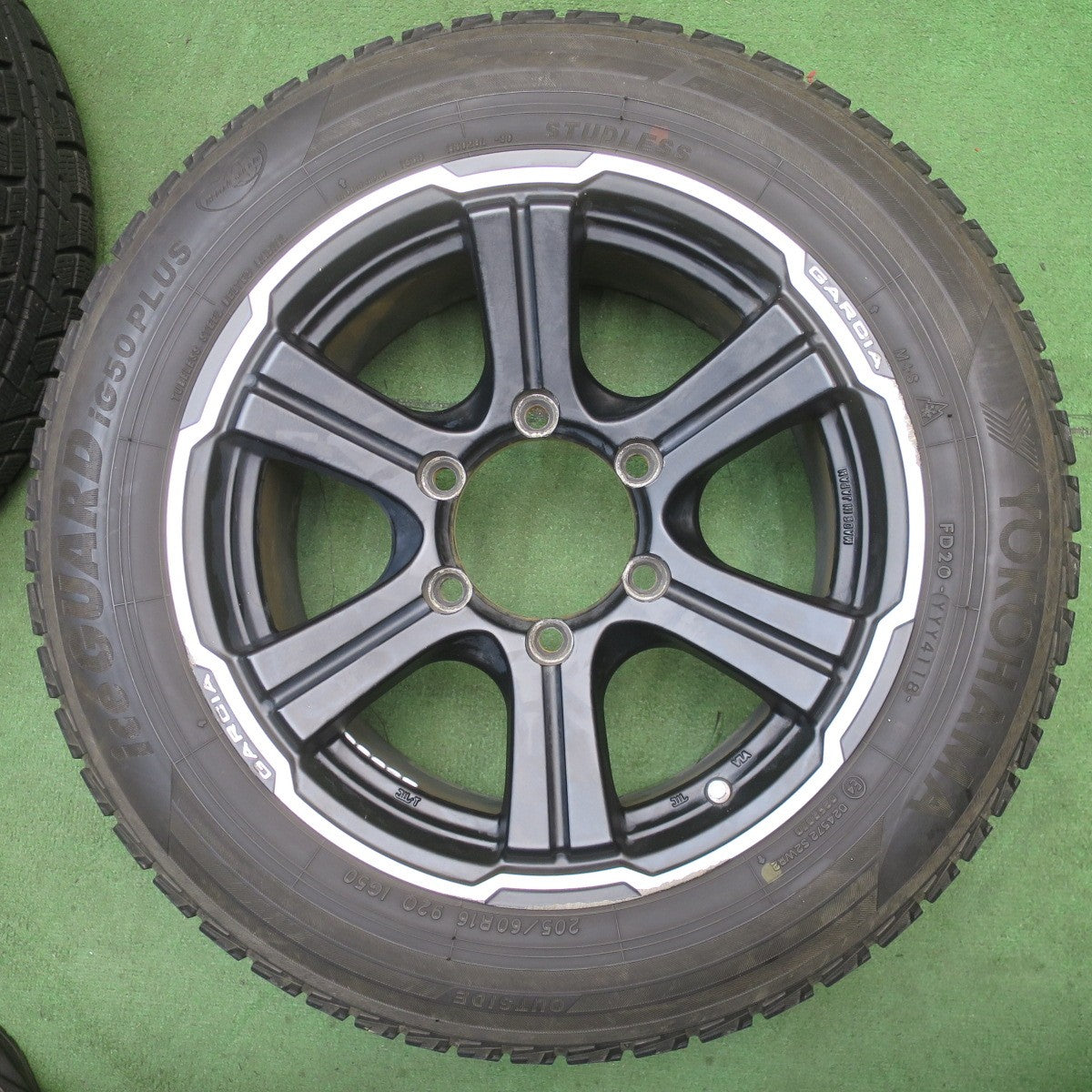バリ溝！9.5分◎RAYS GARCIA REVOLVER 205/60R16 スタッドレス ヨコハマ アイスガード iG50 プラス レイズ ガルシア リボルバー 16インチ PCD139.7/6H◎6060801NJス