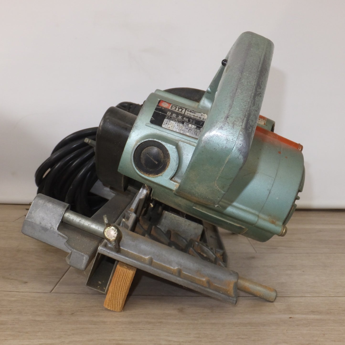 [送料無料] ★日立 HITACHI 46mm ブレーキ付 仕上溝切 PG21B　100V 50/60Hz 12A 8500rpm★