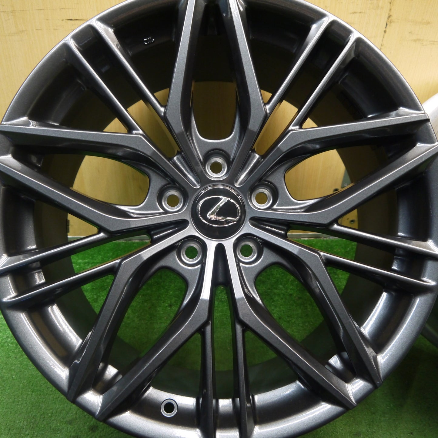 新車外し★レクサス IS 500 Fスポーツ パフォーマンス 純正 ENKEI ホイール 19インチ 19×8.5J 19×9.5J エンケイ PCD114.3/5H★5070803Hホ