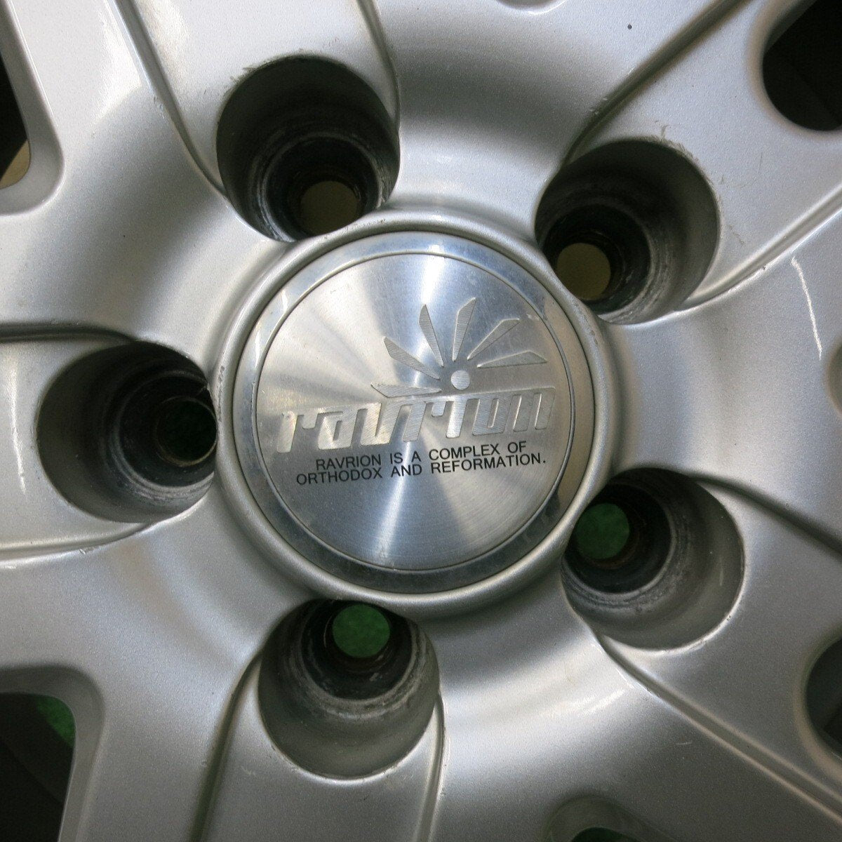 4本価格★プリウス 等 ravrion weds ラブリオン ウェッズ 15インチ ホイール 15×6J PCD100/5H★5031411SYホ