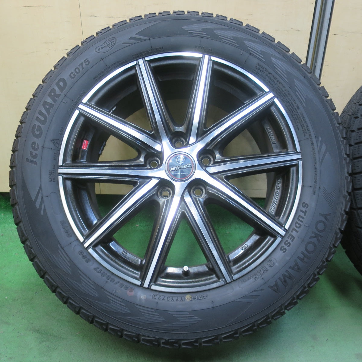 バリ溝！23年！9分★スタッドレス 225/60R17 ヨコハマ アイスガード G075 SMACK ENKEI スマック エンケイ 17インチ PCD114.3/5H★6031407イス