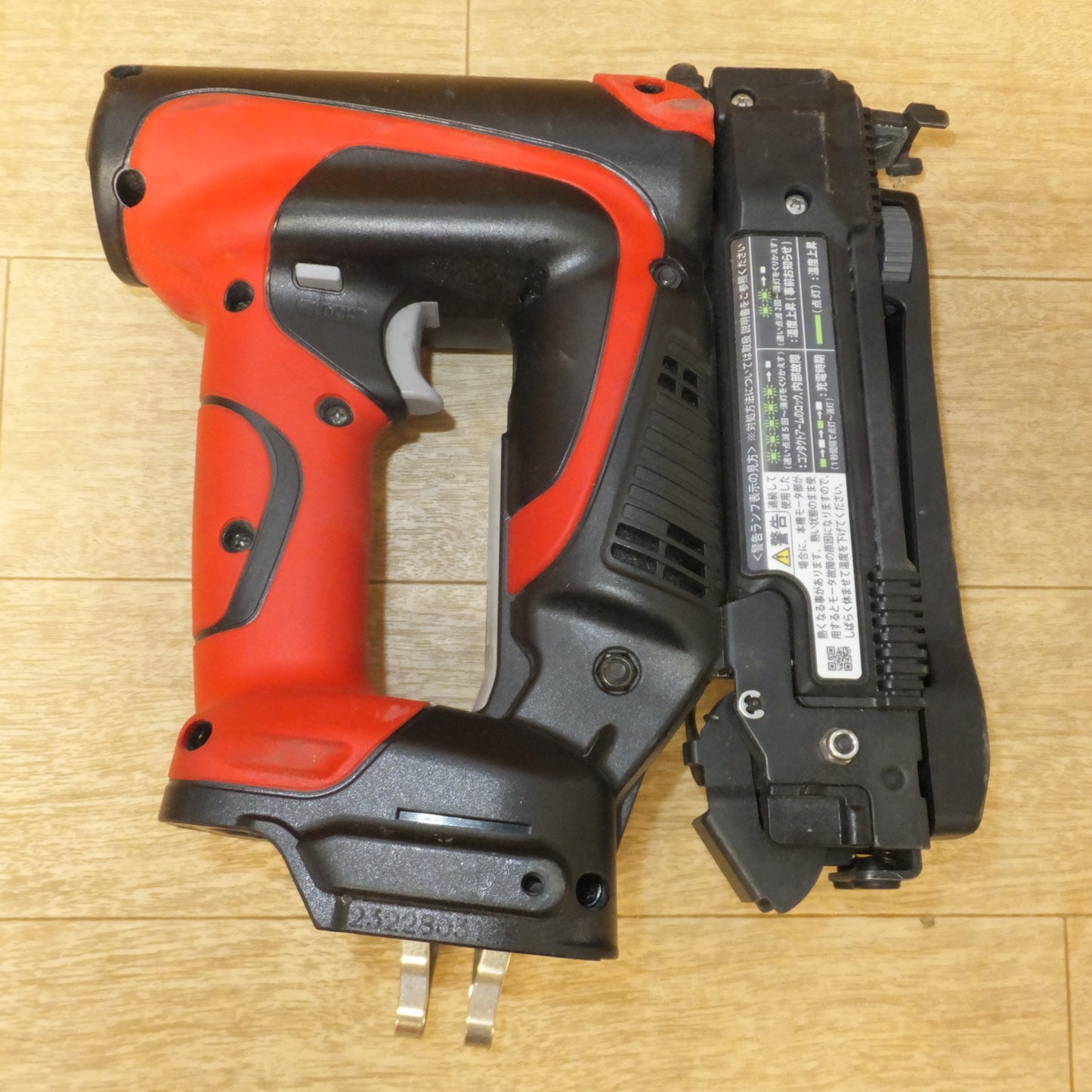[送料無料] 美品★マックス MAX 充電式タッカ TJ-25/10J 18V 本体のみ★