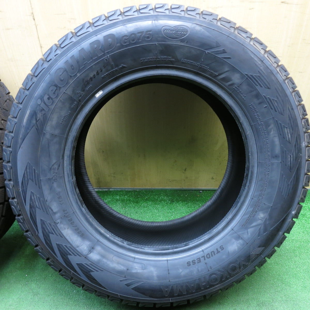 超バリ溝！9.5分以上◎スタッドレス 265/65R17 ヨコハマ アイスガード G075 タイヤ 17インチ ランクル プラド ハイラックス 等◎6092301KKスタ