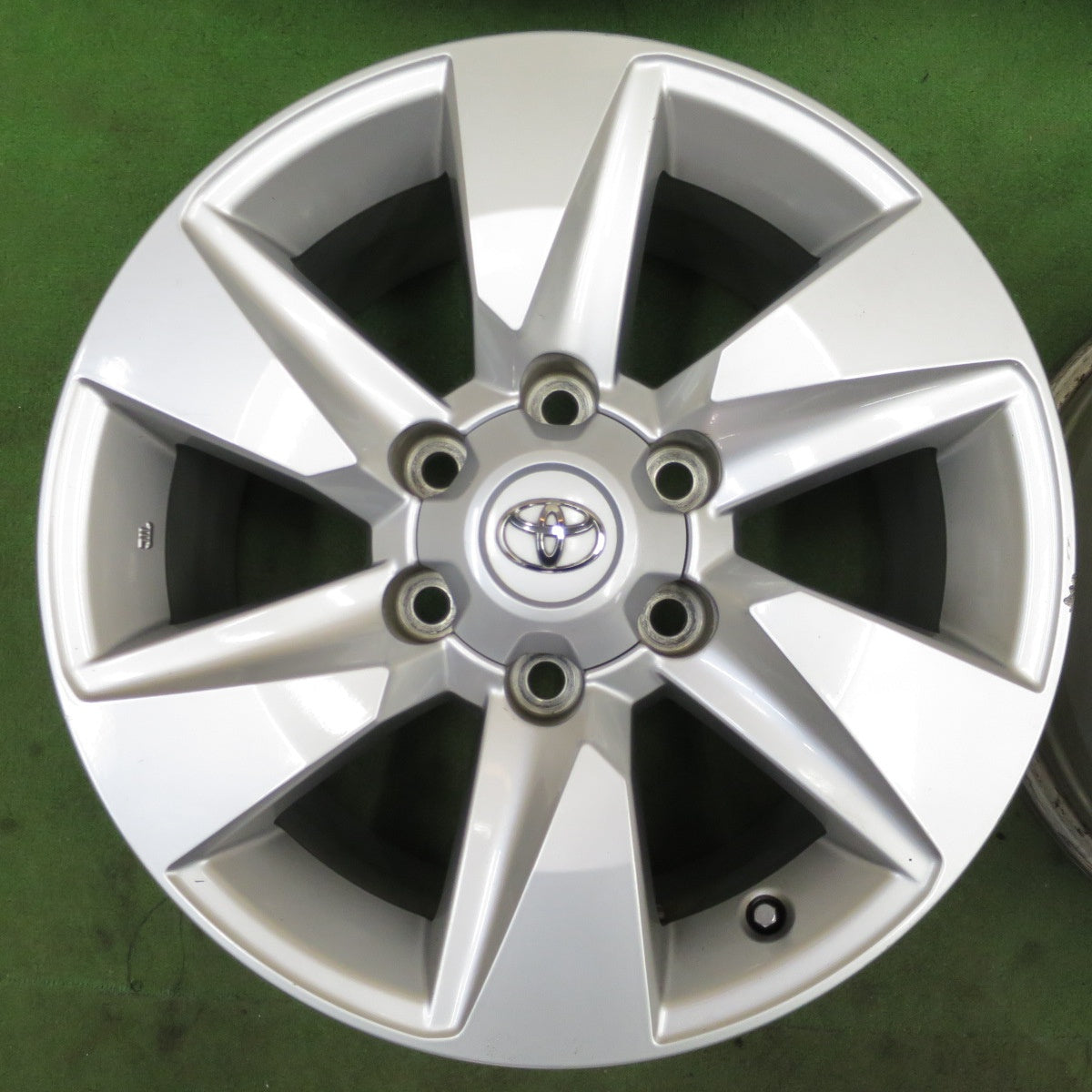 キレイ★トヨタ 150系 ランクル プラド 純正 ホイール 17インチ 17×7.5J PCD139.7/6H★6051903NGホ
