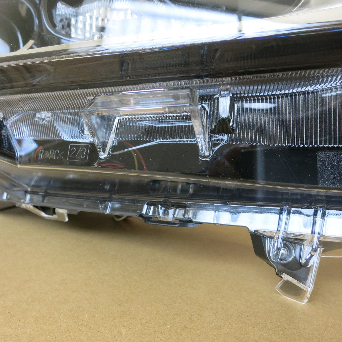 [送料無料] 未使用◆トヨタ NSP170 G シエンタ 純正 ヘッドライト 右 側 ICHIKOH 52-317 81110-52N00 TOYOTA カー パーツ◆