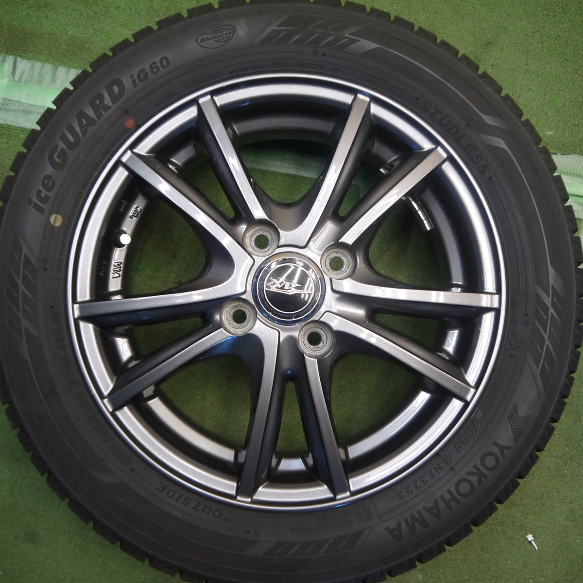 バリ溝！23年！9.5分◎スタッドレス 155/65R14 ヨコハマ アイスガード iG60 NIRVANA NV ニルバーナ ニルヴァーナ 14インチ PCD100/4H◎6100603Hス