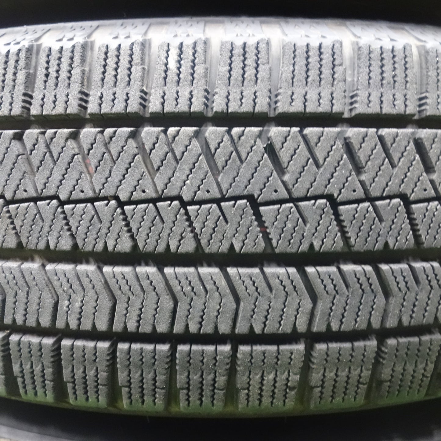 バリ溝！22年！キレイ！9.5分★スタッドレス 195/65R15 ブリヂストン ブリザック VRX2 TOPRUN トップラン 15インチ PCD114.3/5H★6012602KTス