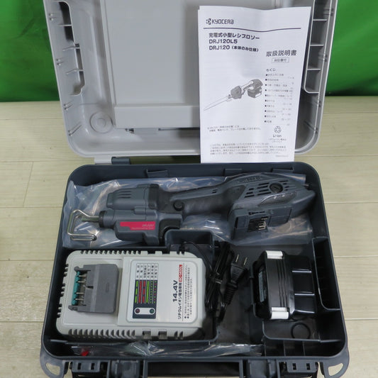 [送料無料] ほぼ未使用！美品☆KYOCERA 京セラ 充電式 小型 レシプロソー DRJ120 電動 工具 切断機 セーバソー セーバーソー☆