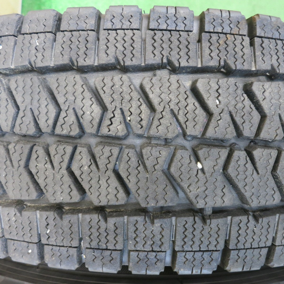 バリ溝！22年！9分◎スタッドレス 195/80R15 107/105N ブリヂストン ブリザック VL10 スチール ホイール 15インチ PCD139.7/6H◎6100301HAス