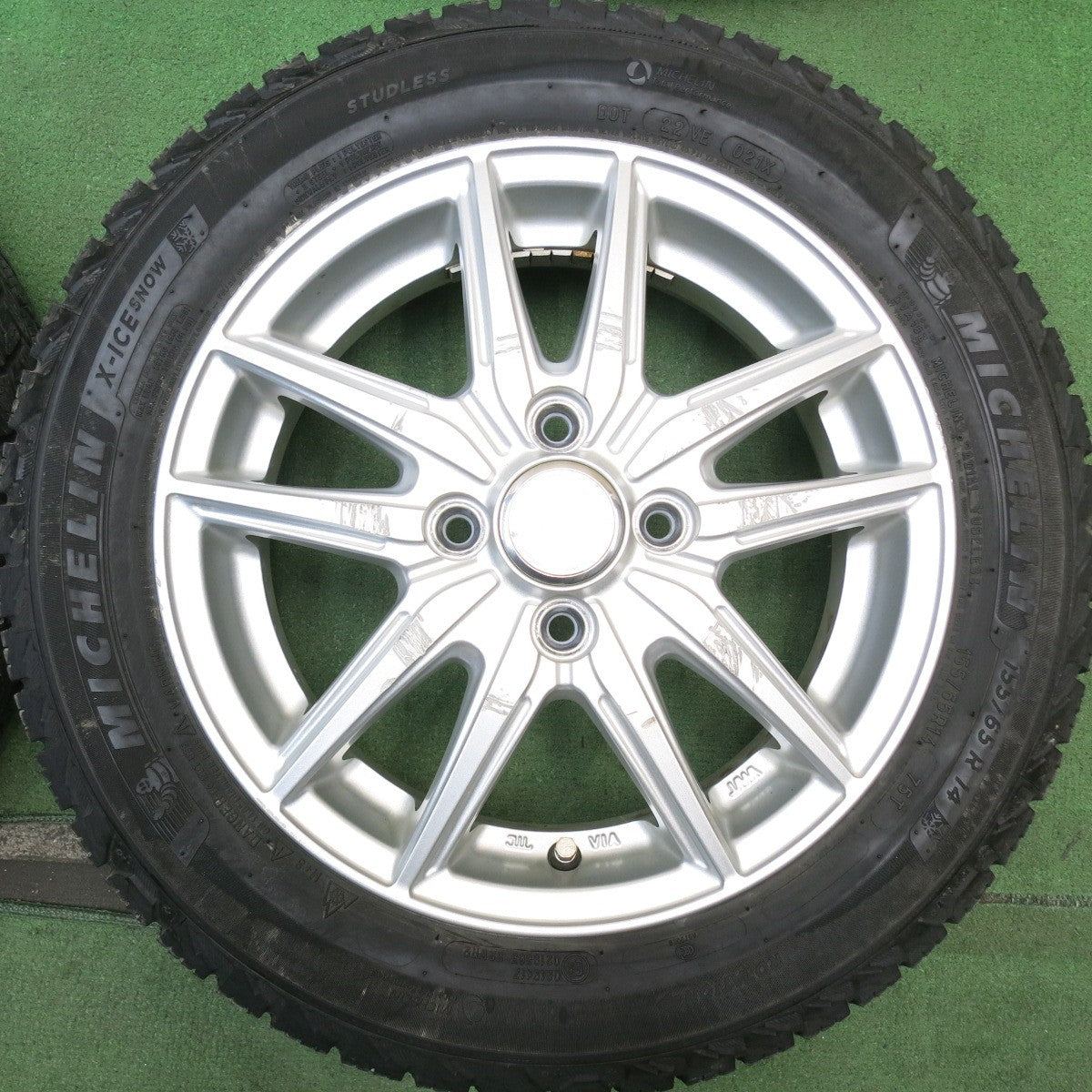 バリ溝！8.5分◎スタッドレス 155/65R14 ミシュラン X-ICE SNOW ECO FORME SE-20 エコフォルム 14インチ PCD100/4H◎6073007HAス