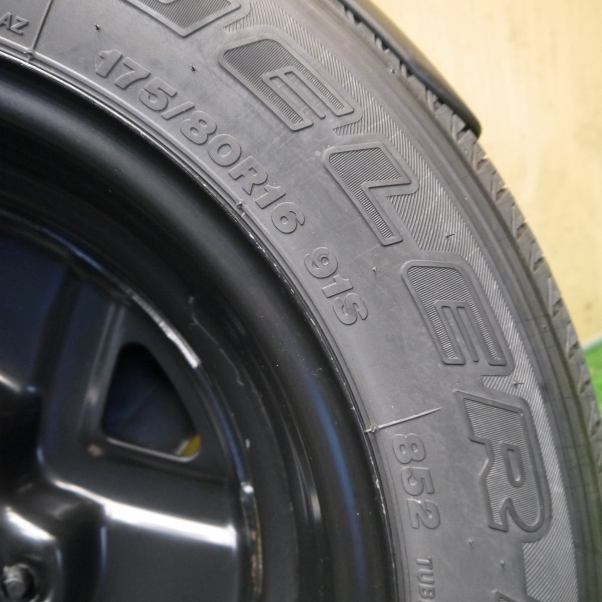新車外し！25年！1本◎スズキ JB64 ジムニー 純正 スチール 175/80R16 ブリヂストン デューラー H/L 852 DUELER 16インチ PCD139.7/5H◎6091105Hノ