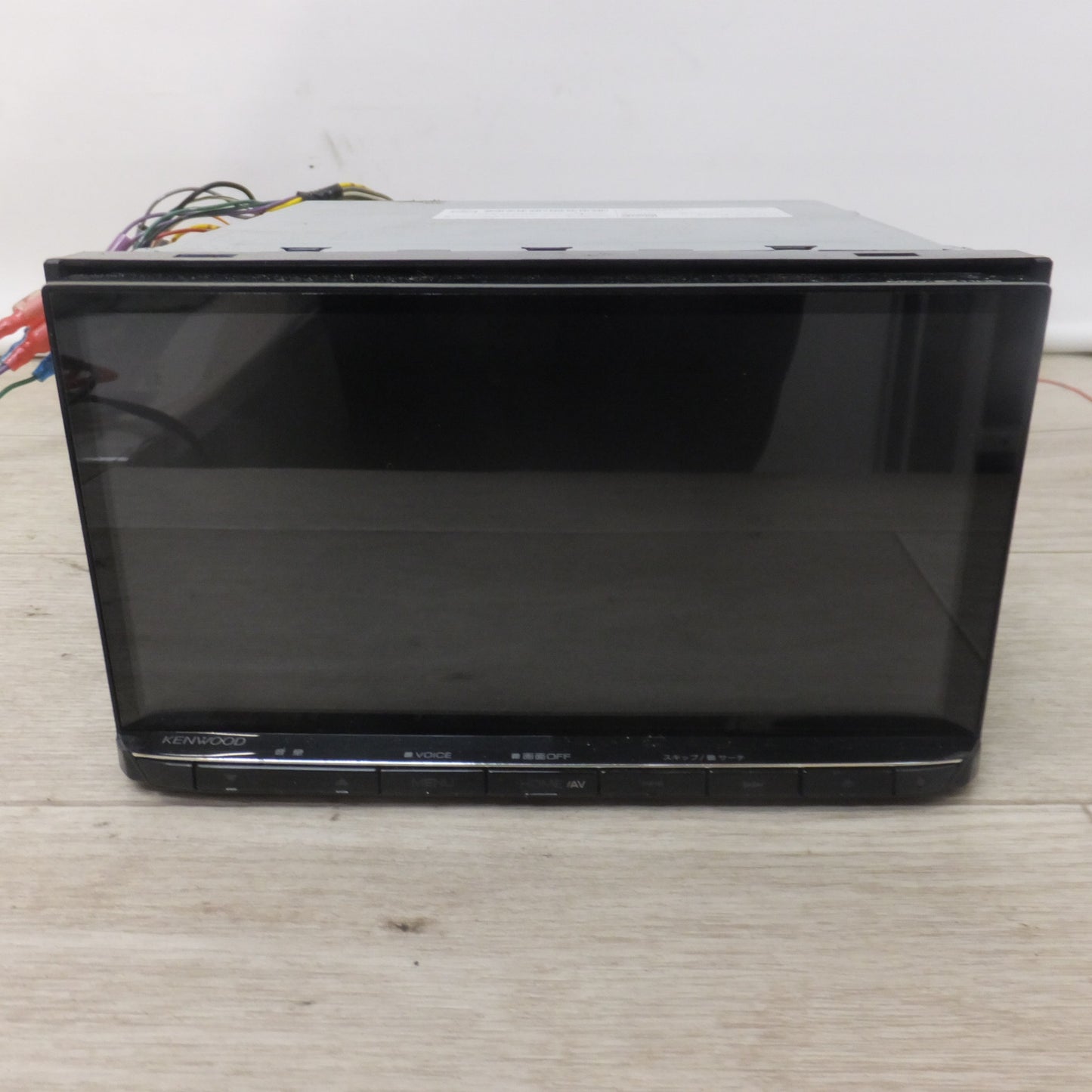 [送料無料] キレイ★ケンウッド KENWOOD メモリーナビゲーション 彩速ナビ MDV-S711HD(89★