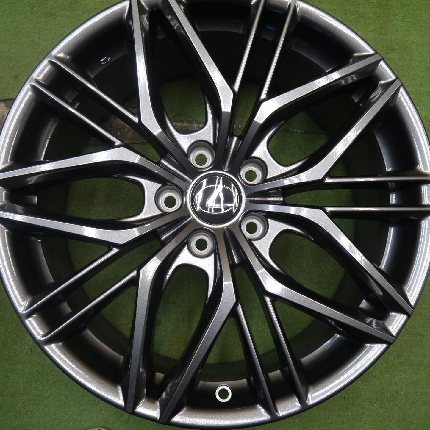 新車外し★レクサス IS 500 Fスポーツ パフォーマンス 純正 ENKEI ホイール 19インチ 19×8.5J 19×9.5J エンケイ PCD114.3/5H★5070803Hホ