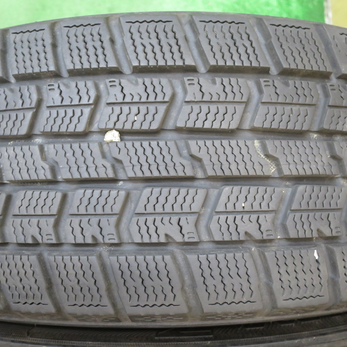 バリ溝！21年！キレイ！9.5分★スタッドレス 175/65R15 グッドイヤー アイスナビ7 ravrion ラブリオン 15インチ PCD100/4H★5081304NJス