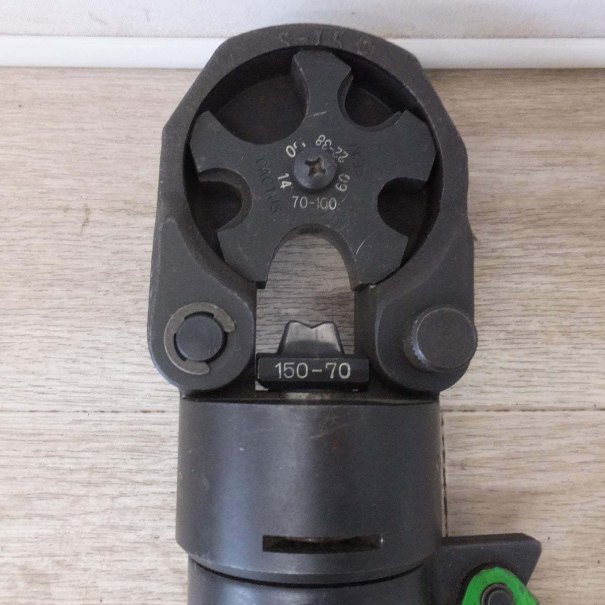 ★カクタス CUCTAS 手動油圧式圧着工具 圧着端子用 S-150D　出力 10TON★