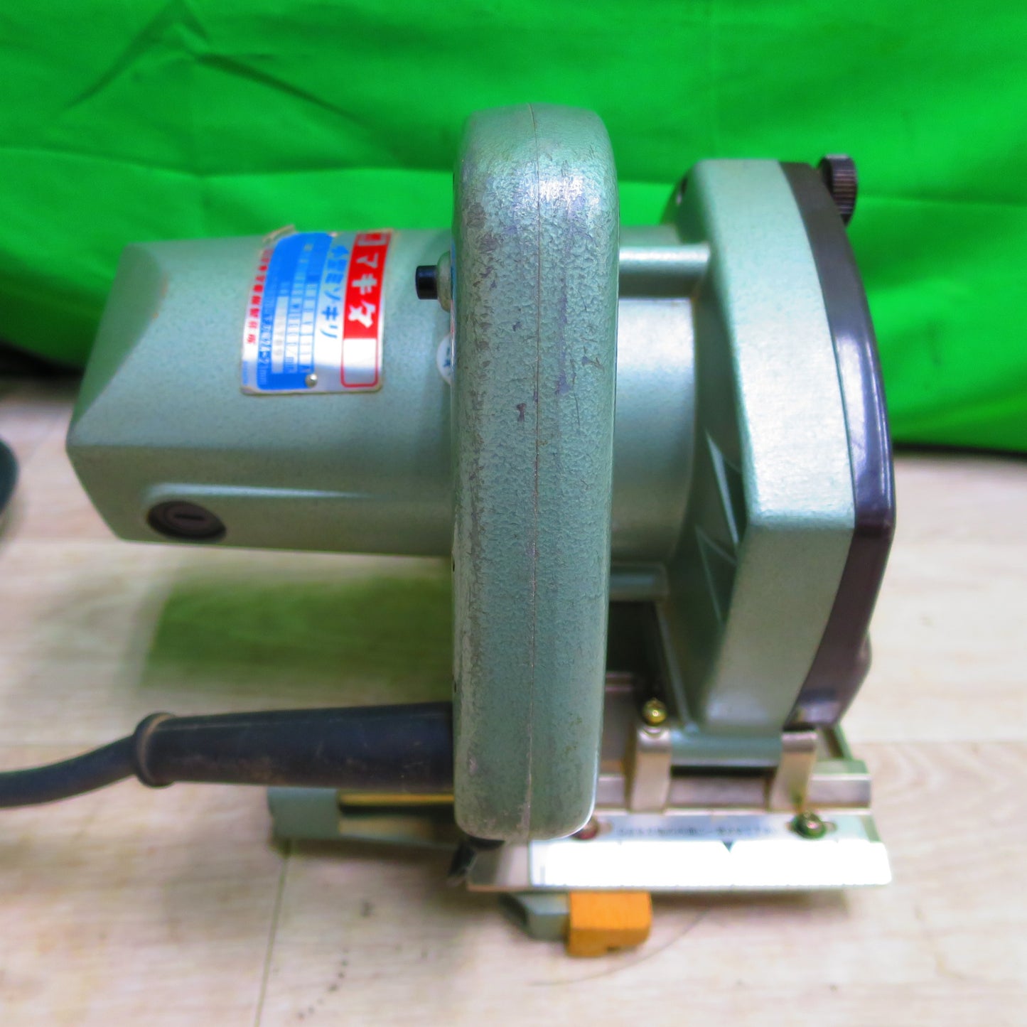 [送料無料] ☆makita マキタ 小型 ミゾキリ 3003A 工具 工事 大工 道具 ツール ブレーキ付 電動 溝キリ DIY カッター☆