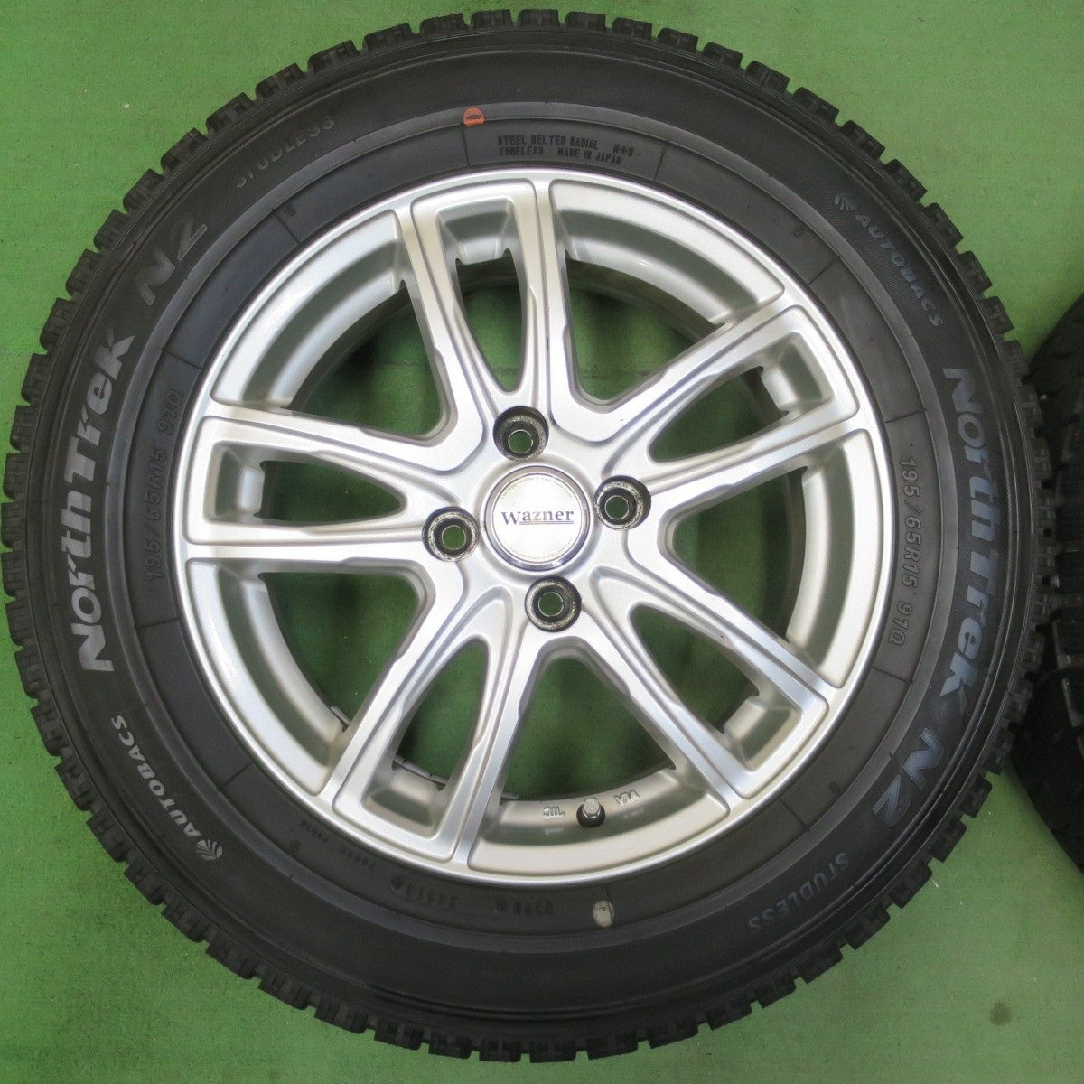 バリ溝！9.5分★スタッドレス 195/65R15 オートバックス ノーストレック N2 Wazner ワズナー 15インチ PCD100/4H★5040805イス