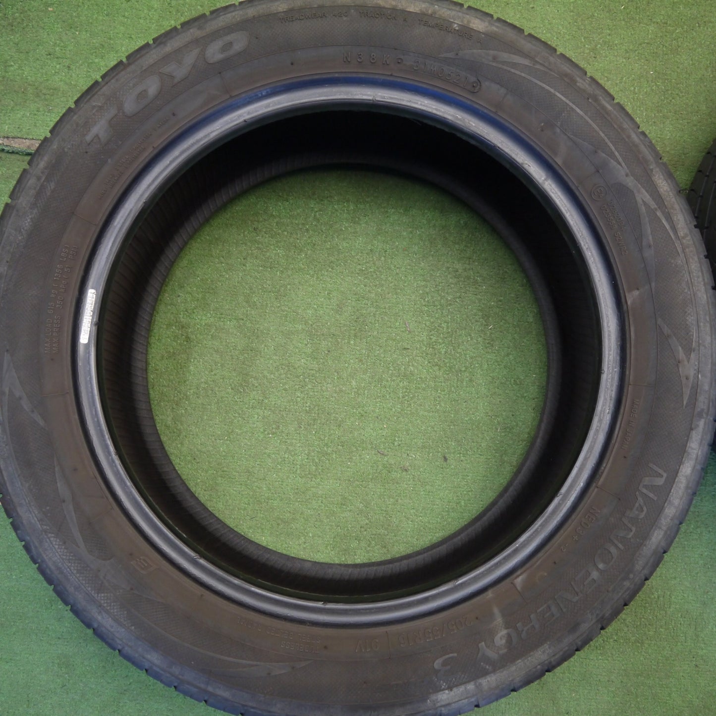 4本価格★205/55R16 トーヨー ナノエナジー3 プラス NANOENERGY3 PLUS タイヤ 15インチ ノア ヴォクシー インプレッサ 等★6042807Hノタ