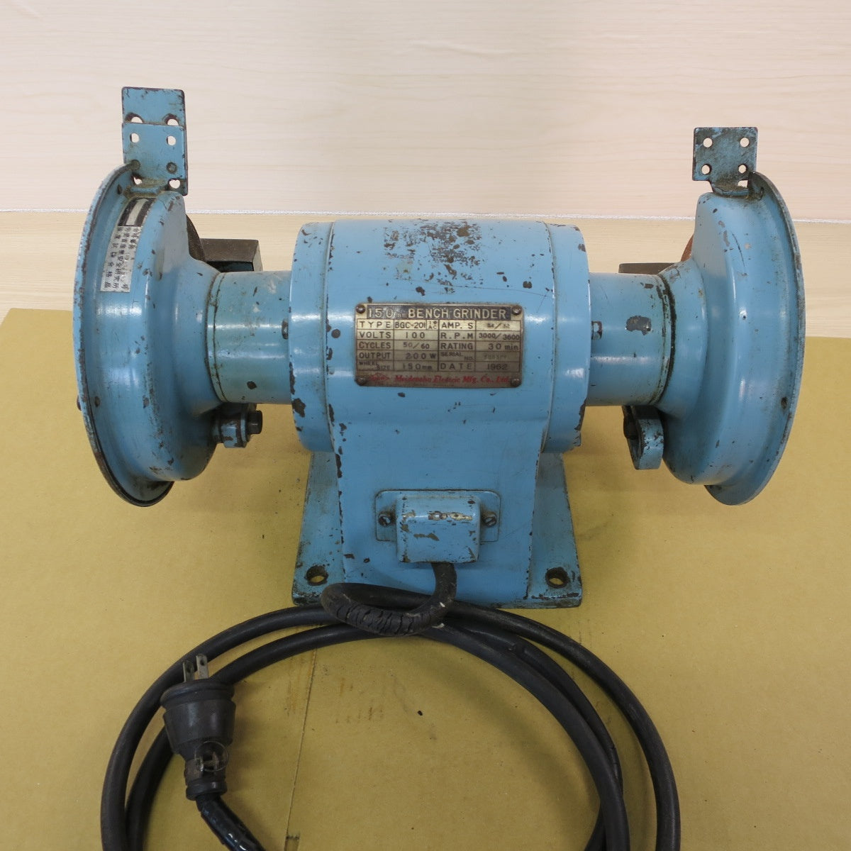 ☆明電舎 150mm 両頭 ベンチ グラインダー BGC-201 電動 工具 Meidensha コード式 100V 研削 研摩 研磨 機☆ [送料無料]