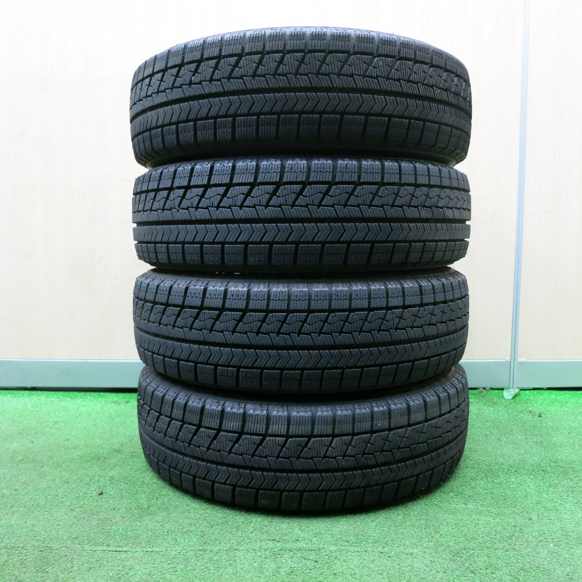 *送料無料* バリ溝！20年！ほぼ10分★スタッドレス 155/65R14 ブリヂストン ブリザック VRX BALMINUM バルミナ 14インチ PCD100/4H★4032703NJス