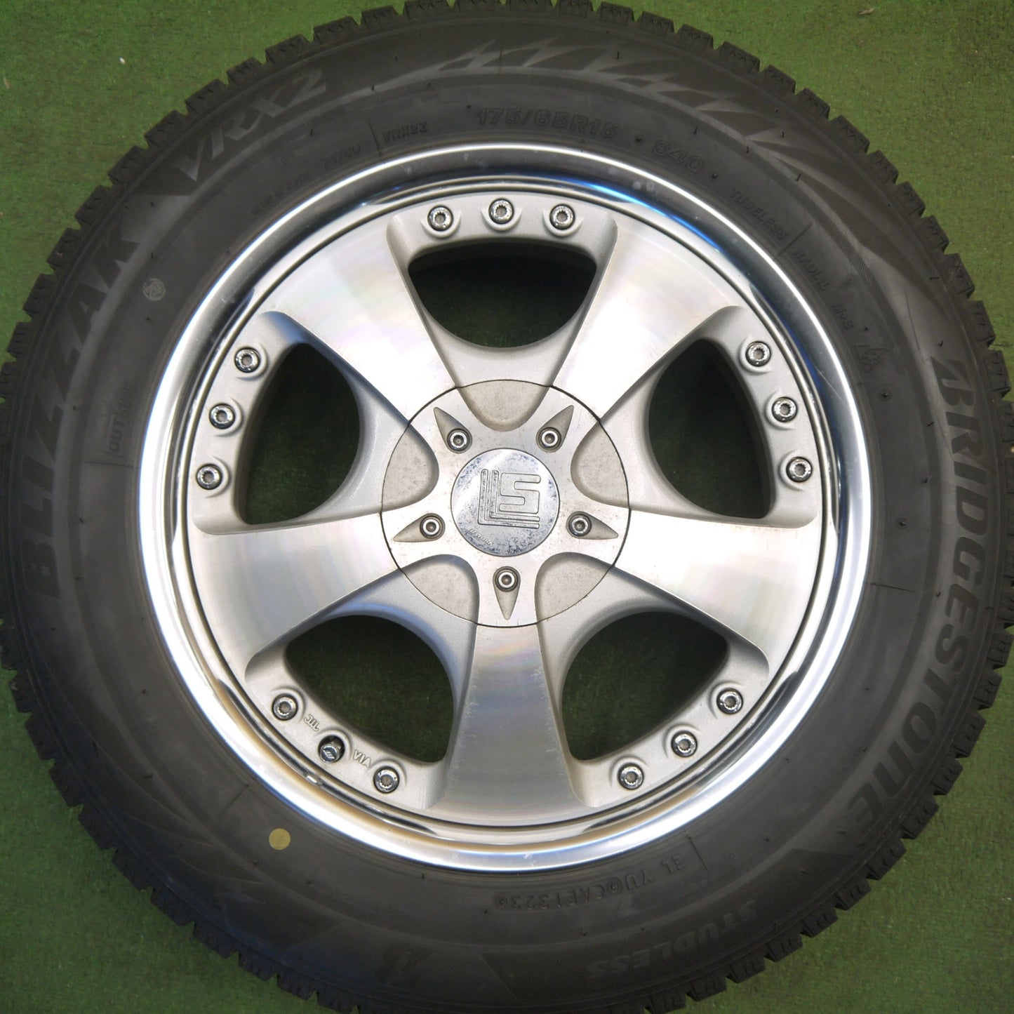バリ溝！23年！9分★WORK LS105 175/65R15 スタッドレス ブリヂストン ブリザック VRX2 ワーク 15インチ PCD100/4H★6031606Hス