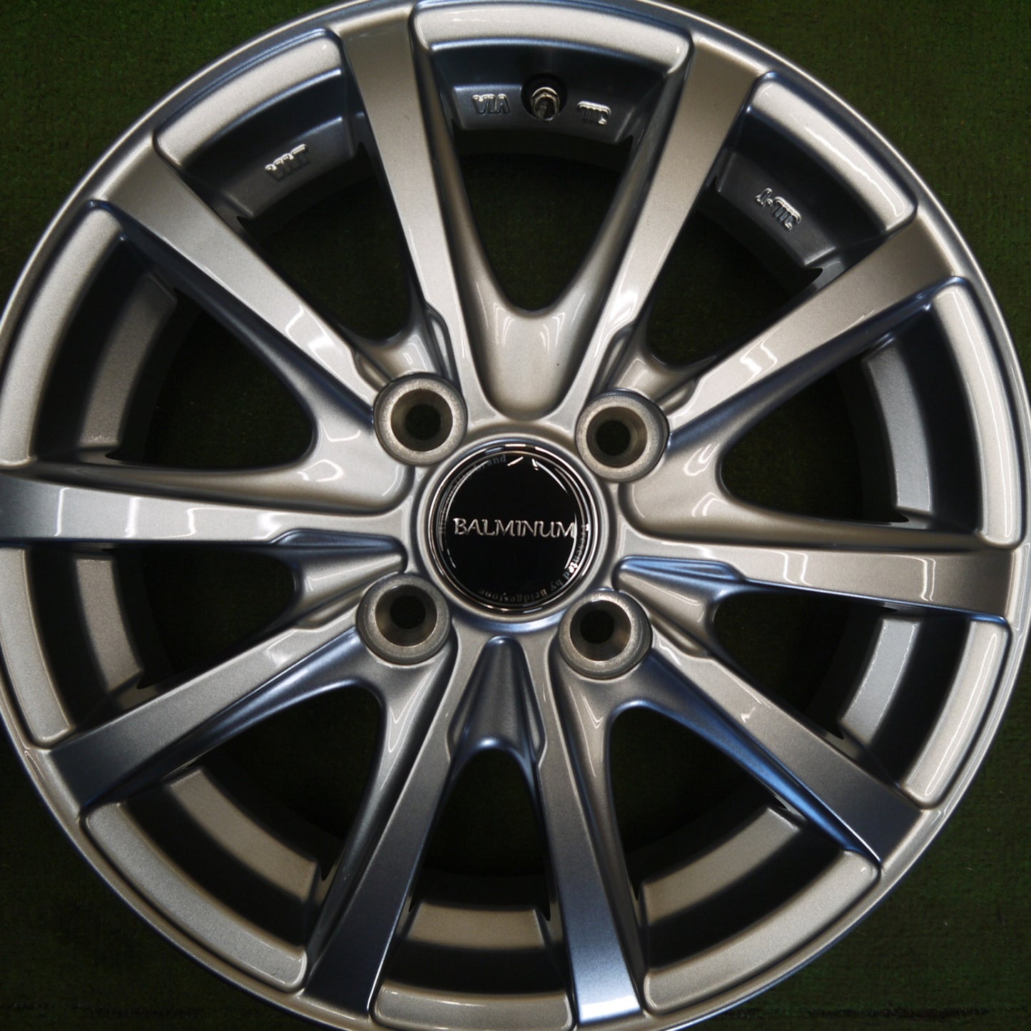 未使用★BALMINUM LS10 バルミナ 14インチ ホイール 14×4.5J PCD100/4H★6042203Hホ