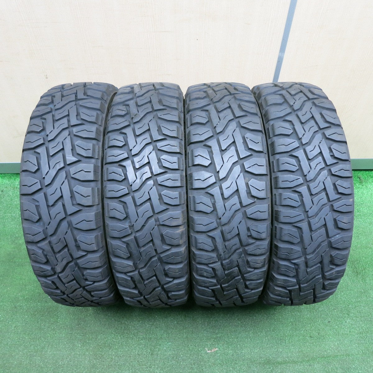 *送料無料* バリ溝！20年！9分★165/60R15 トーヨー R/T オープンカントリー NEO LA STRADA ネオ ラ ストラーダ 14インチ PCD100/4H★4032504TNノ