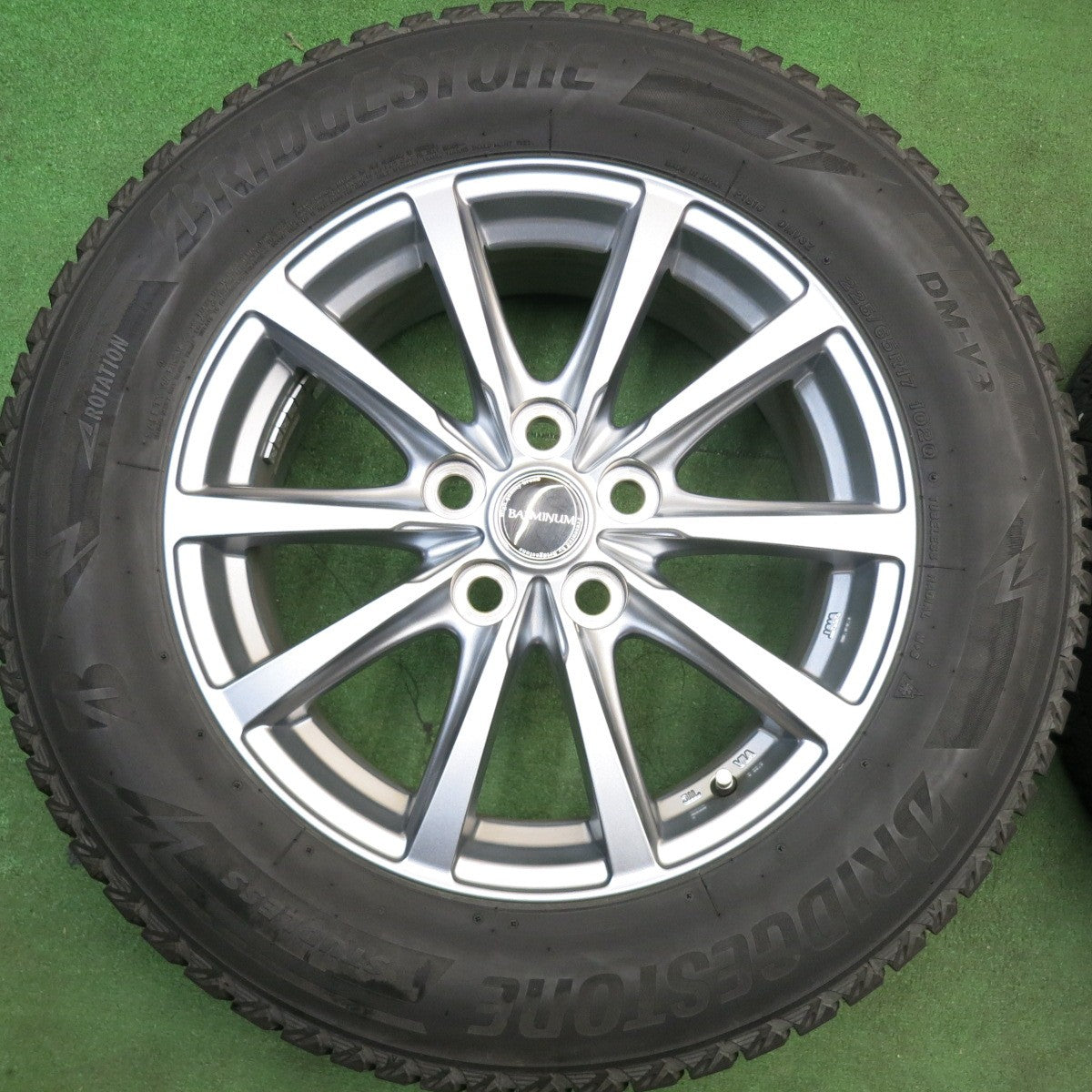 キレイ★40系 アルファード 等 225/65R17 スタッドレス ブリヂストン ブリザック DM-V3 BALMINUM LS10 バルミナ 17インチ PCD120/5H★6030501HAス