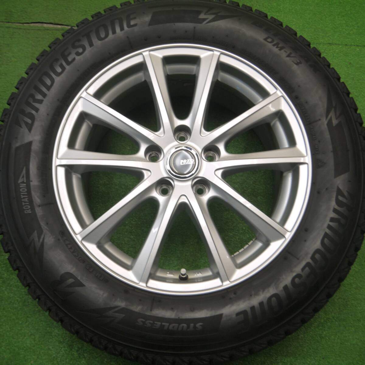 バリ溝！22年！キレイ！9.5分★スタッドレス 225/65R17 ブリヂストン ブリザック DM-V3 PREO プレオ 17インチ PCD114.3/5H★4121004Hス