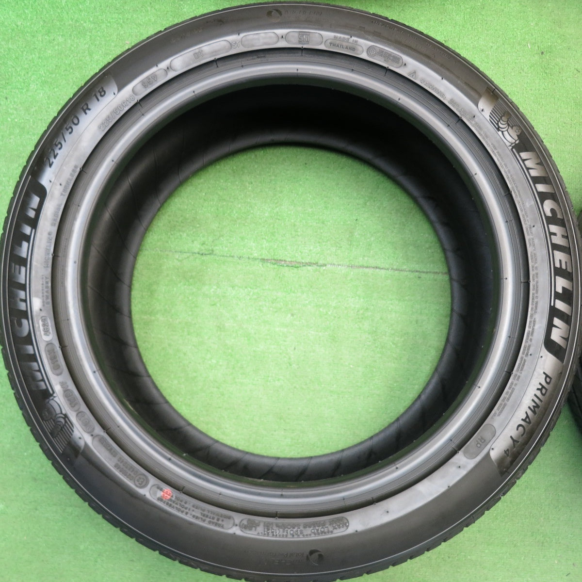 新車外し！25年★225/50R18 ミシュラン プライマシー4 PRIMACY4 タイヤ 18インチ C-HR ヴェゼル カローラクロス エスティマ 等★6040512HAノタ