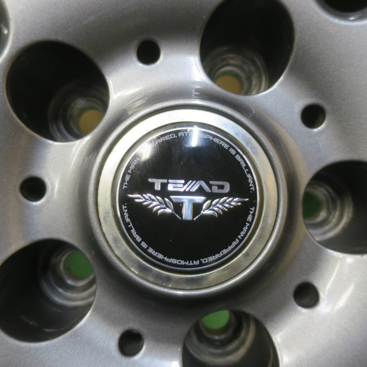 バリ溝！キレイ！9分★スタッドレス 205/60R16 ハンコック ウインター アイセプト IZ 2A TEAD テッド 16インチ PCD114.3/5H★6050520イス
