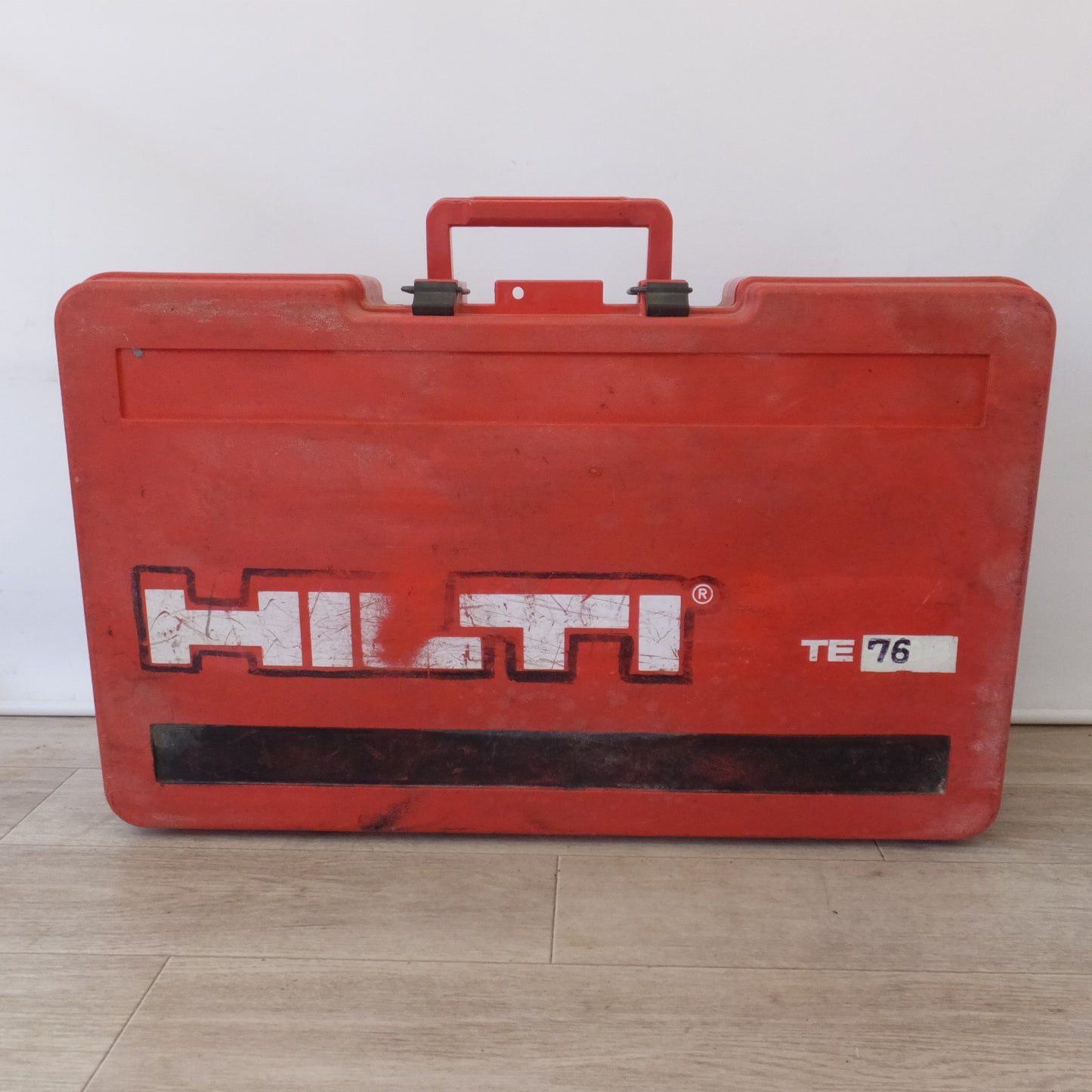 [送料無料] ★ヒルティ HILTI ロータリーハンマードリル TE76　100V 1300W 50/60Hz★