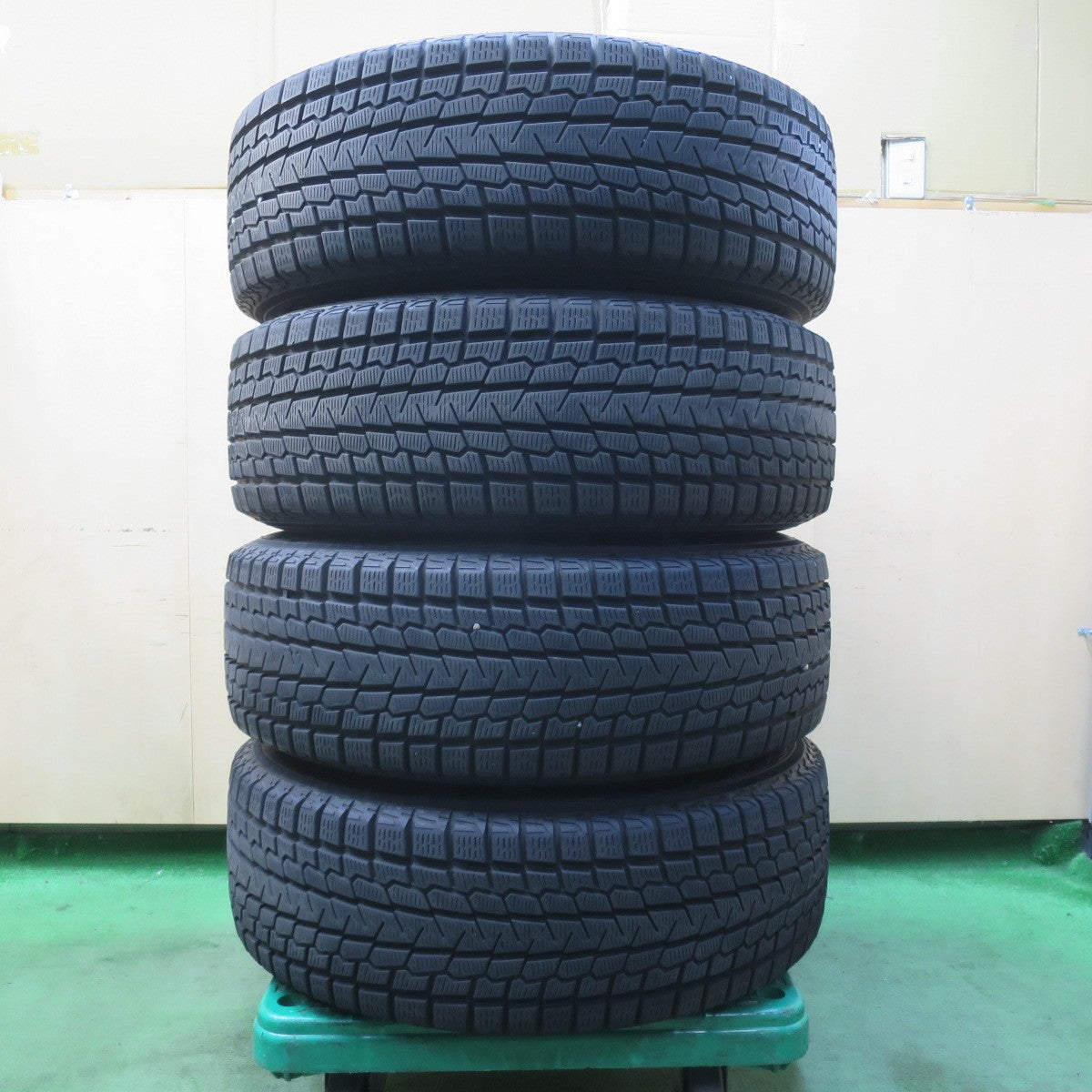 バリ溝！9分★スタッドレス 235/65R18 ヨコハマ アイスガード G075 SEIN ザイン 18インチ PCD114.3/5H★5123013イス
