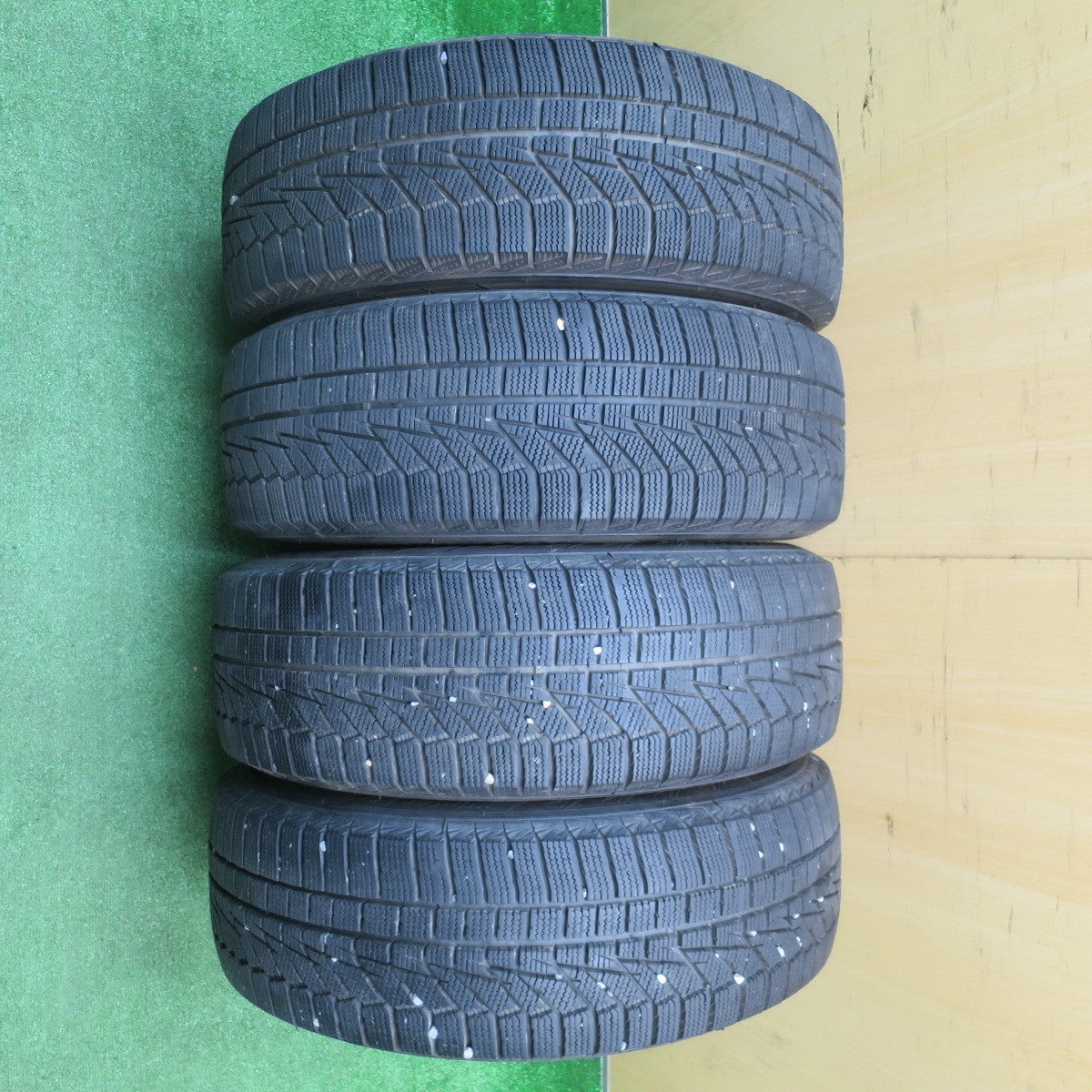 バリ溝！22年！キレイ！9.5分★エクシーガ 等 205/60R16 スタッドレス ハンコック ウインター アイセプト IZ2A Exceeder エクシーダー 16インチ PCD100/5H★5111307NJス