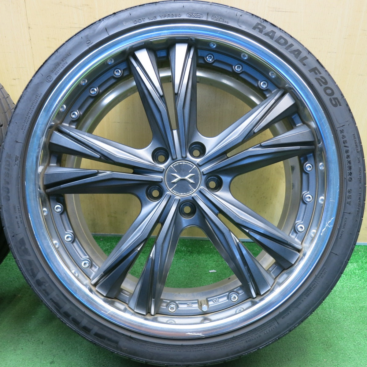 バリ溝！25年！9分◎MAVERICK 605S-R 245/35R20 ミネルバ ラジアル F205 マーベリック 20インチ PCD114.3/5H◎6090601HAノ