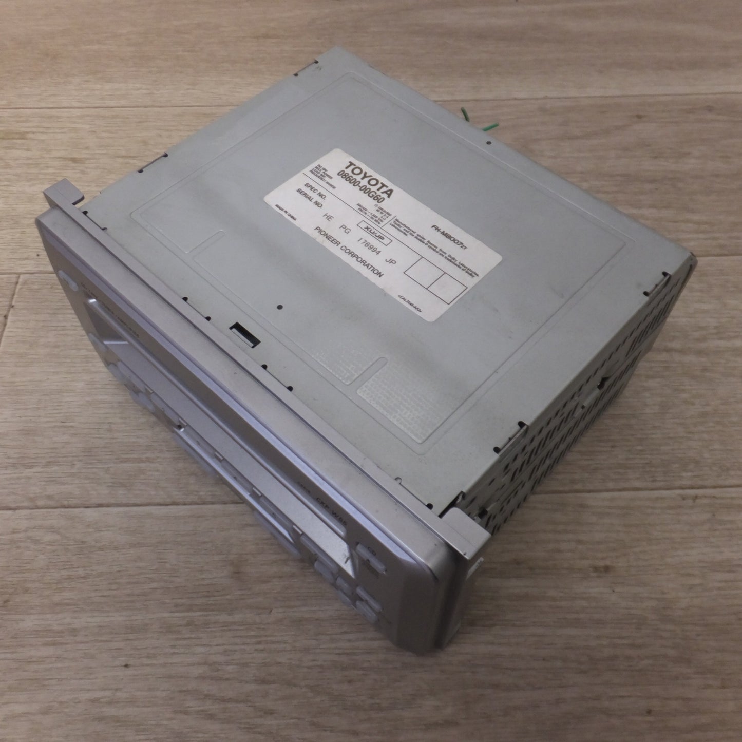 [送料無料] ★パイオニア製 トヨタ 純正 カーオーディオ CD カセットプレーヤー CKP-W55 08600-00G60 FH-M8007ZT(36)★