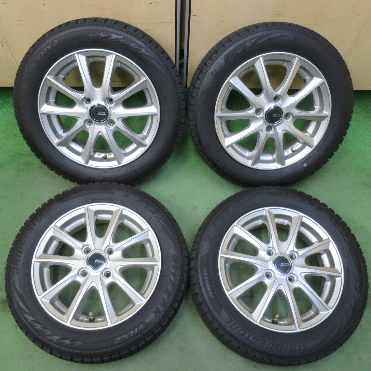 キレイ！23年★スタッドレス 155/65R14 ブリヂストン ブリザック VRX2 PREO プレオ 14インチ PCD100/4H★6032506イス