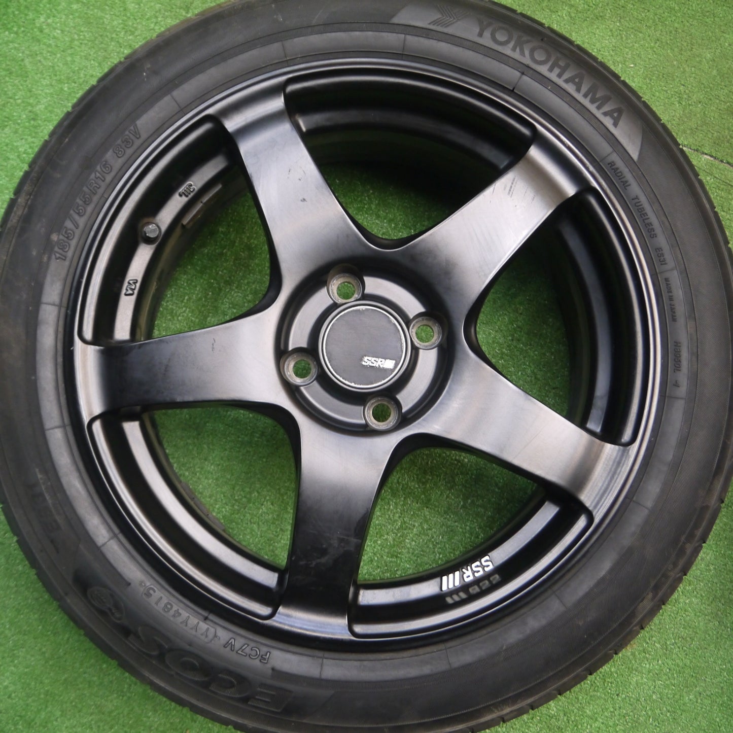[送料無料] バリ溝！8.5分★SSR GTV01 185/55R16 ヨコハマ エコス ES31 16インチ PCD100/4H★4121805Hノ