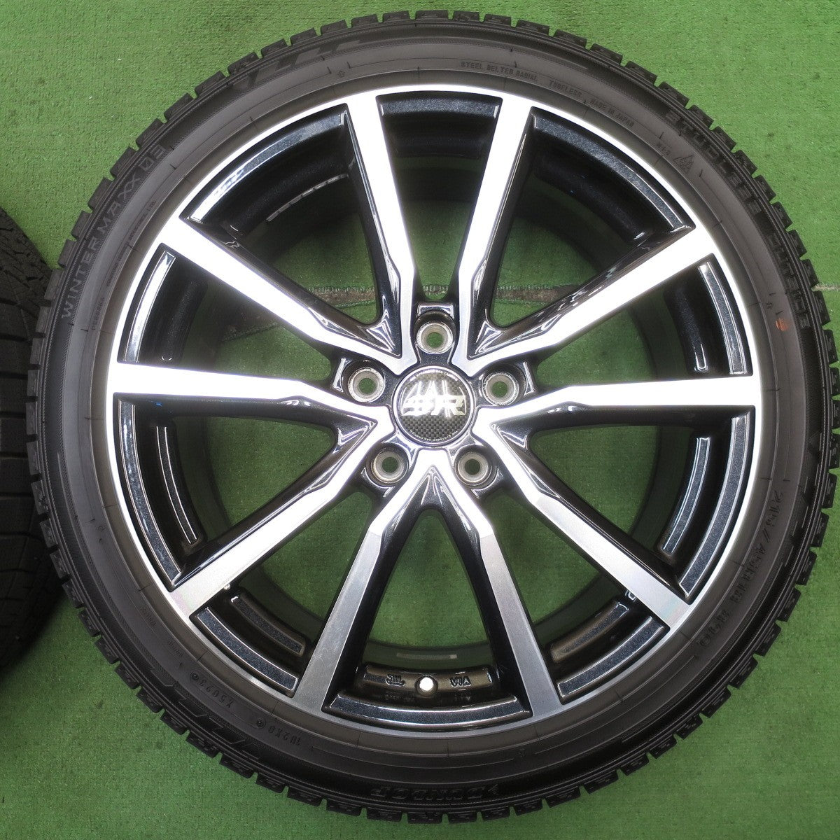 バリ溝！23年！キレイ！9.5分★スタッドレス 215/45R18 ダンロップ ウインターマックス03 STRANGER ストレンジャー 18インチ PCD114.3/5H★5081305NJス