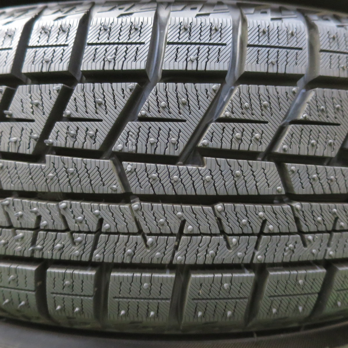 タイヤほぼ未使用！22年★スタッドレス 155/65R14 ヨコハマ アイスガード iG60 LAYCEA レイシア 14インチ PCD100/4H★5080601イス