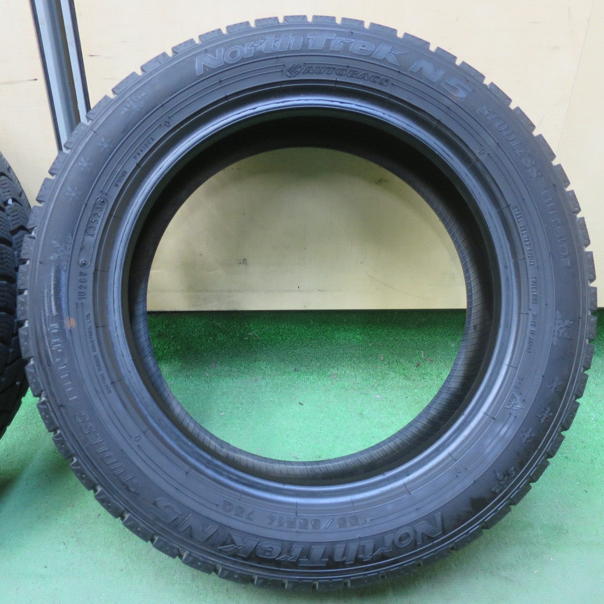 バリ溝！23年！9分★スタッドレス 155/65R14 オートバックス ノーストレック N5 タイヤ 14インチ N-BOX ラパン スペーシア ワゴンR タント ムーヴ 等★6042302イスタ