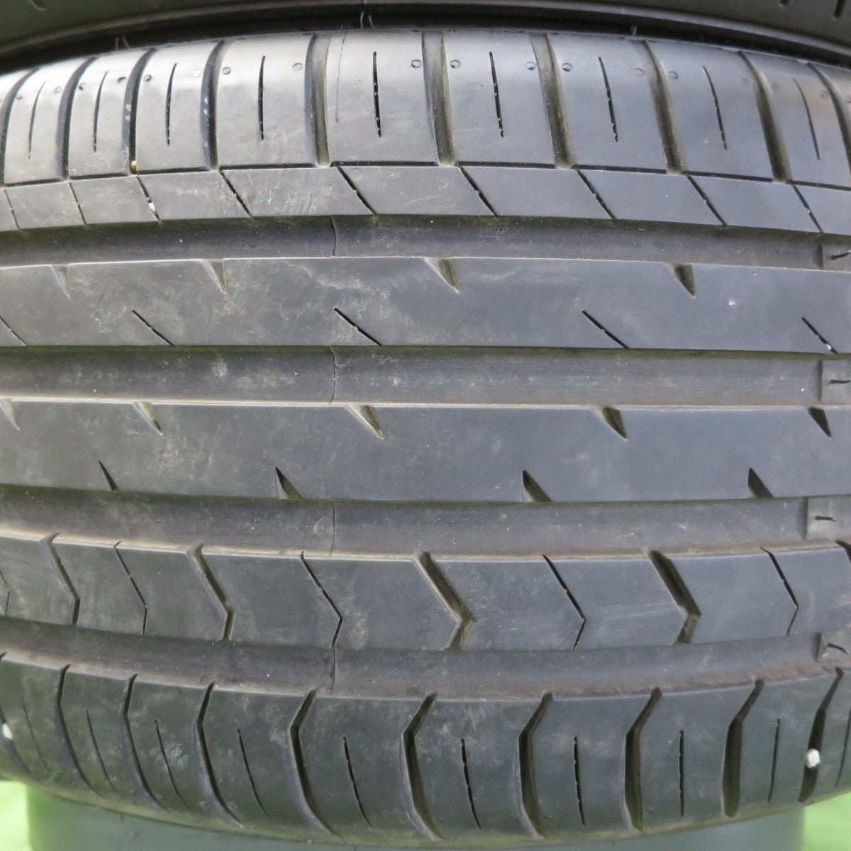 バリ溝！23年！9.5分★225/40R18 モモ TOPRUN M300 AS SPORT タイヤ 18インチ 86 BRZ プリウス カローラ インプレッサ 等★5041812イノタ