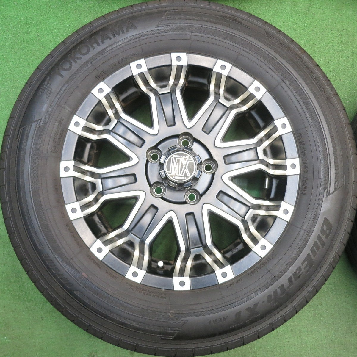 バリ溝！22年！9.5分◎632 LOXARNY ROCK KELLY MX 215/70R16 ヨコハマ BluEarth-XT AE61 ロクサーニ ロックケリー 16インチ PCD114.3/5H◎6092003HAノ