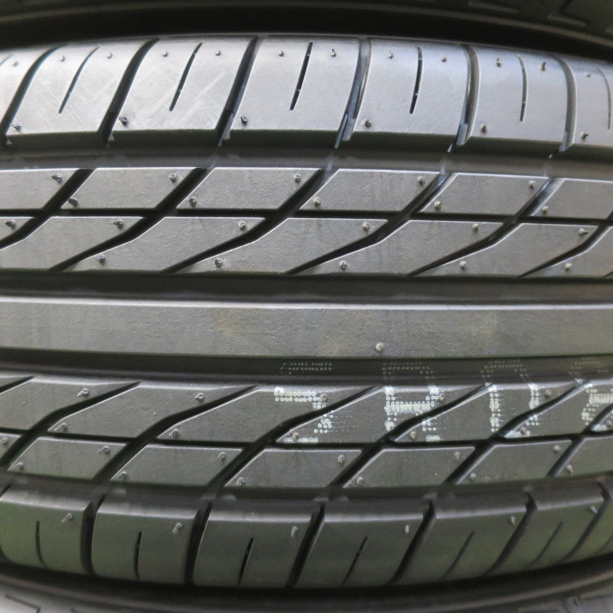 未使用！24年★195/65R15 プラクティバ BP01 ヨコハマ 製 PRACTIVA 15インチ タイヤ プリウス カローラ セレナ オーリス 等★6022311イノタ