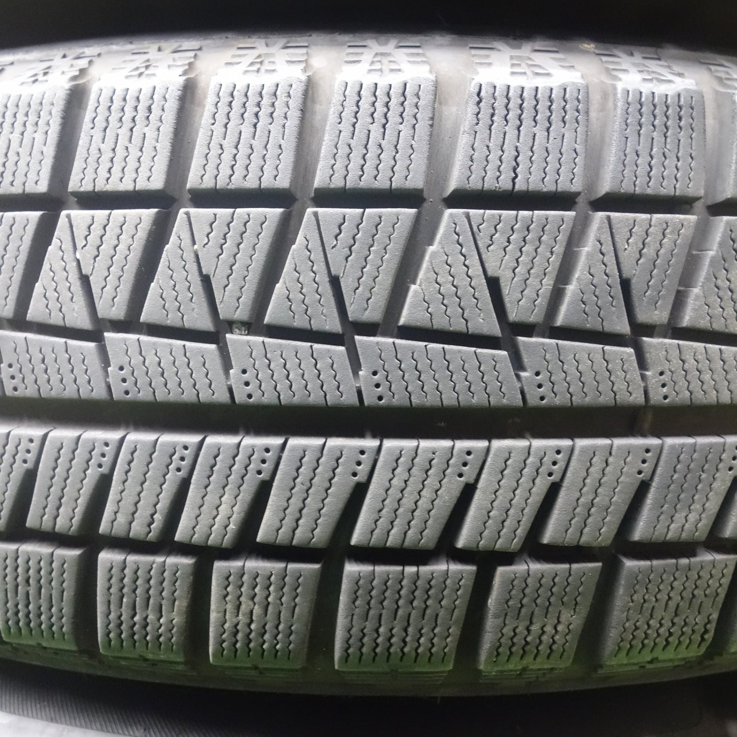 バリ溝！24年！9.5分★スタッドレス 195/65R15 ブリヂストン アイスパートナー2 smart MANARAY SPORT スマート マナレイ 15インチ PCD114.3/5H★6011901KTス